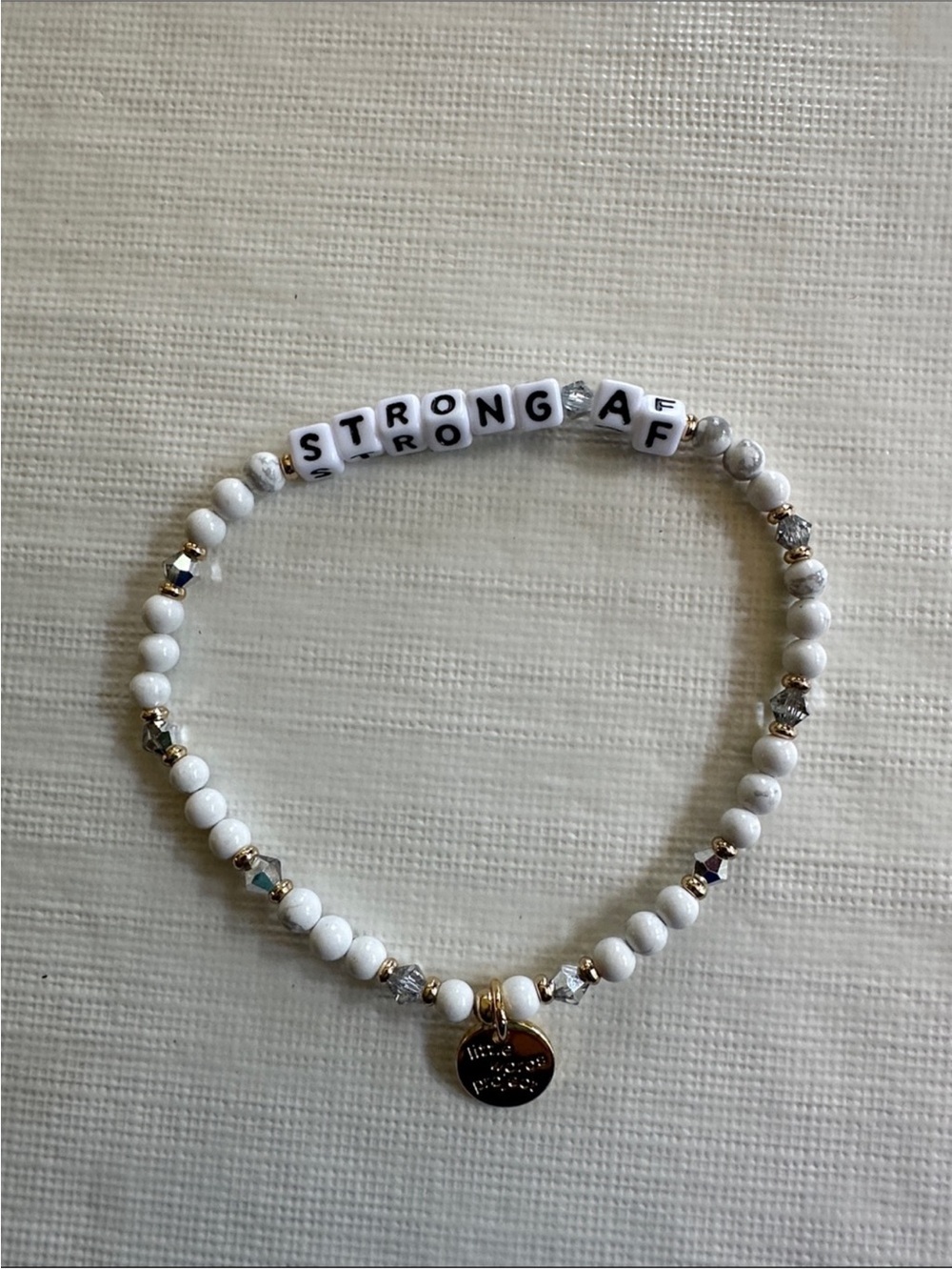 Little Words Project White Gold “STRONG AF” Beaded Bracelet with LWP Tag NEW LXL